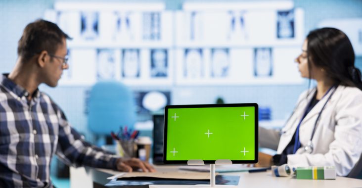 Audit de rentabilité pharmacie : Analysez l'EBE et optimisez l'attractivité de votre officine pour la cession